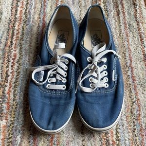 Navy blue women’s style Vans